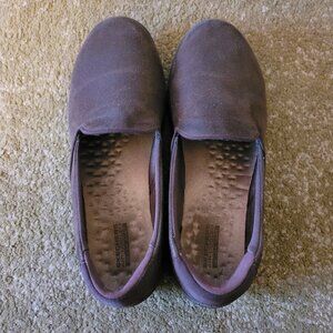 Skechers Women's Brown Slip-on Shoes - Size 9